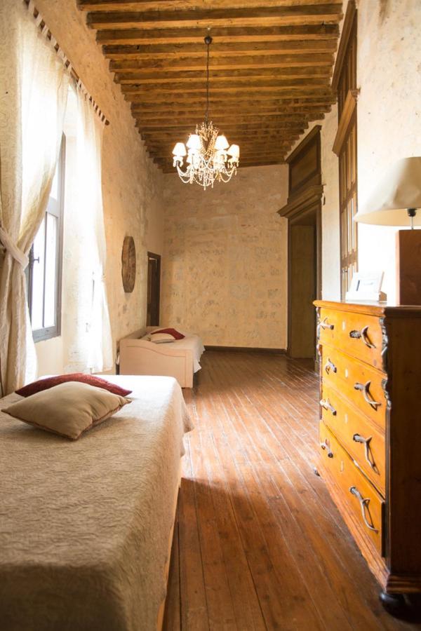Chateau De Pleneselve Bon-Encontre Экстерьер фото